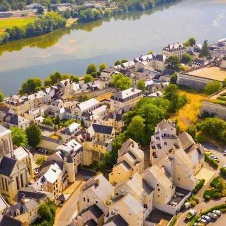 Petite Maison Dans Centre בית נופש סומור